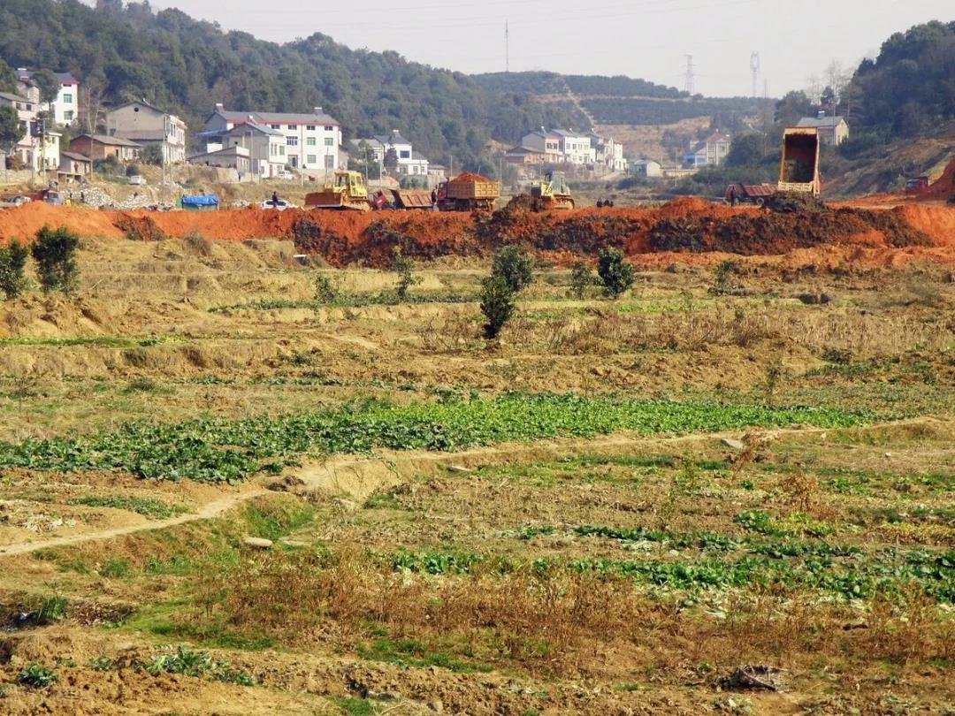 土地征收“成片开发”标准定了,但最要紧的转变却是它…… 土地征收“成片开发”标准定了,但最要紧的转变却是它……
